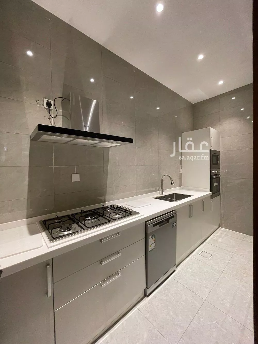 شقة 6 غرف في الورود 2