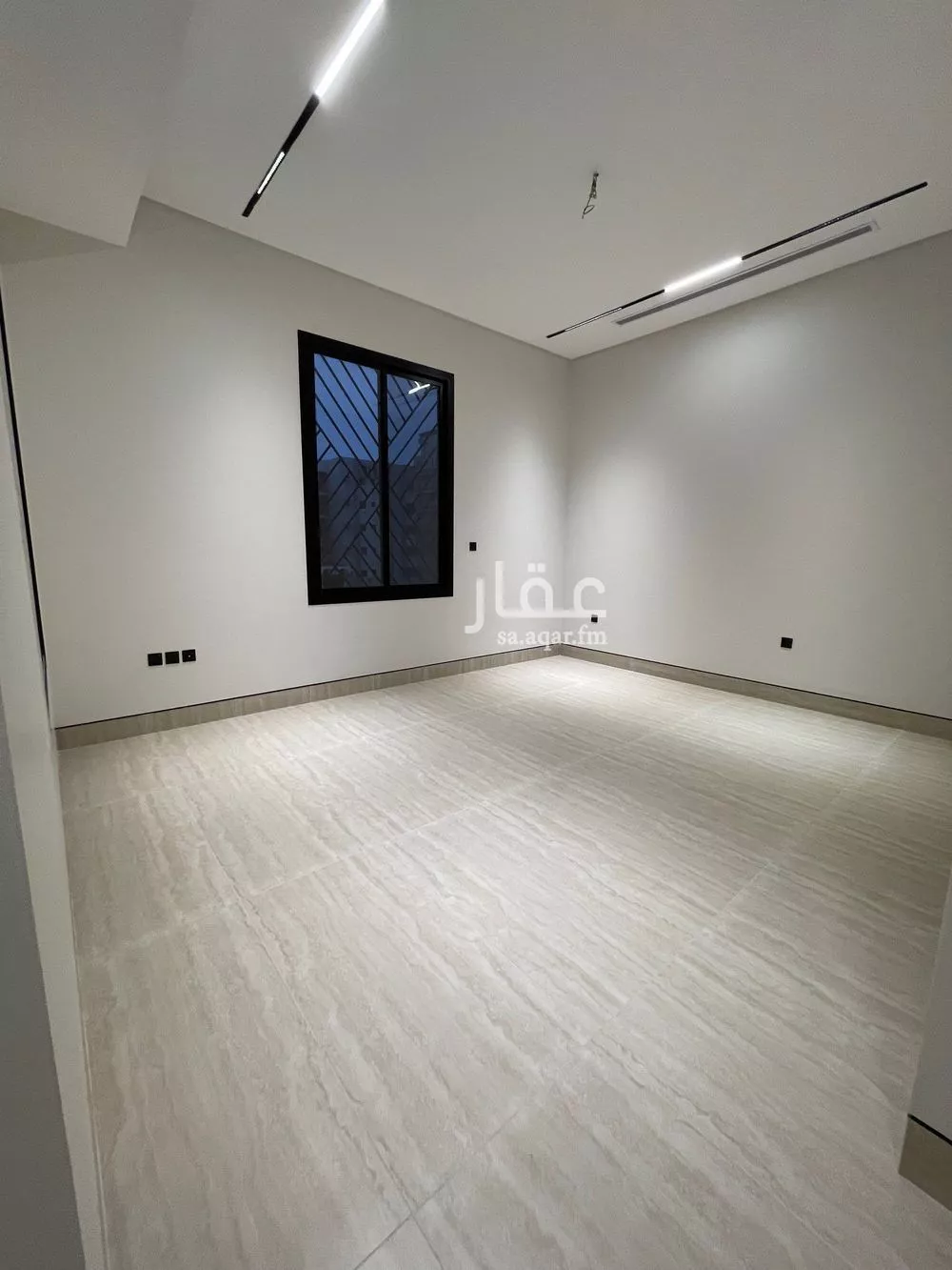 شقة 2 غرف في الحمراء 3