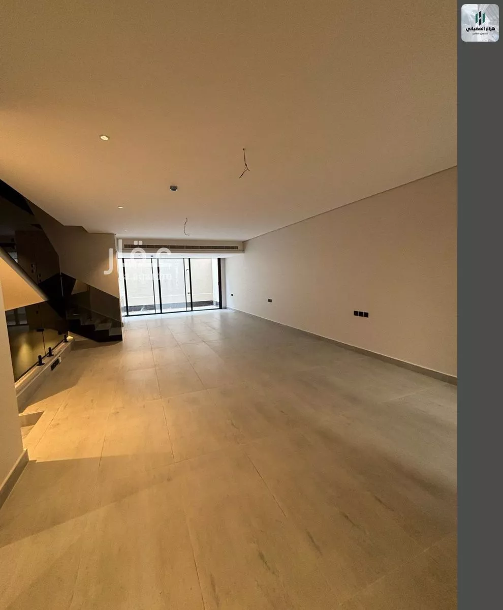 فيلا 5 غرف في العارض 5