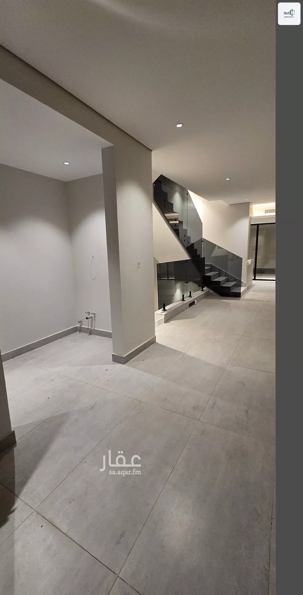 فيلا 5 غرف في العارض 2