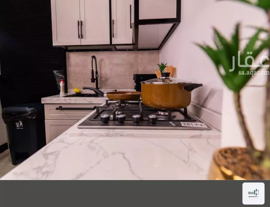 شقة 2 غرف في العقيق 5