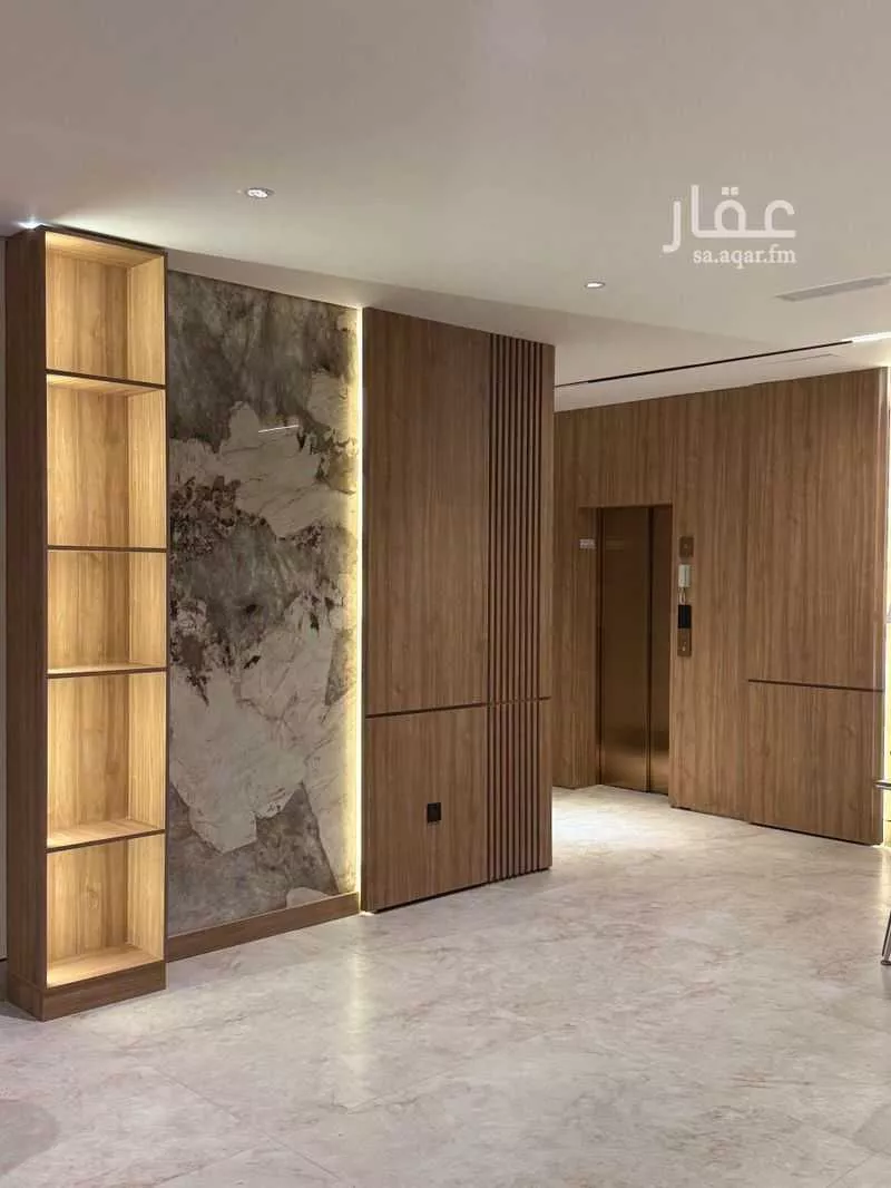 2 bedroom apartment in Al Bandariyah 4