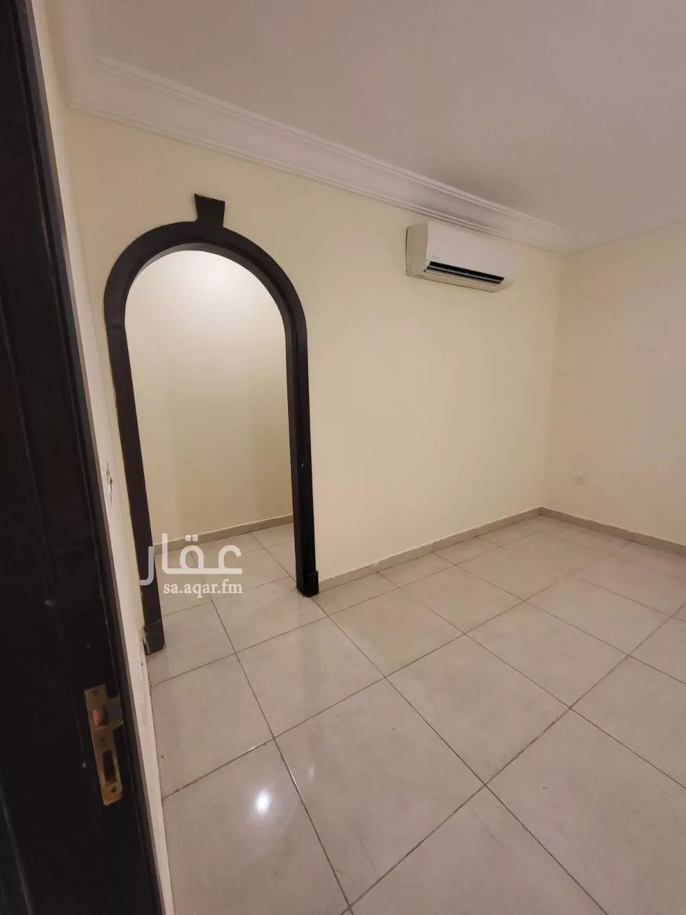 شقة 3 غرف في الريان 4