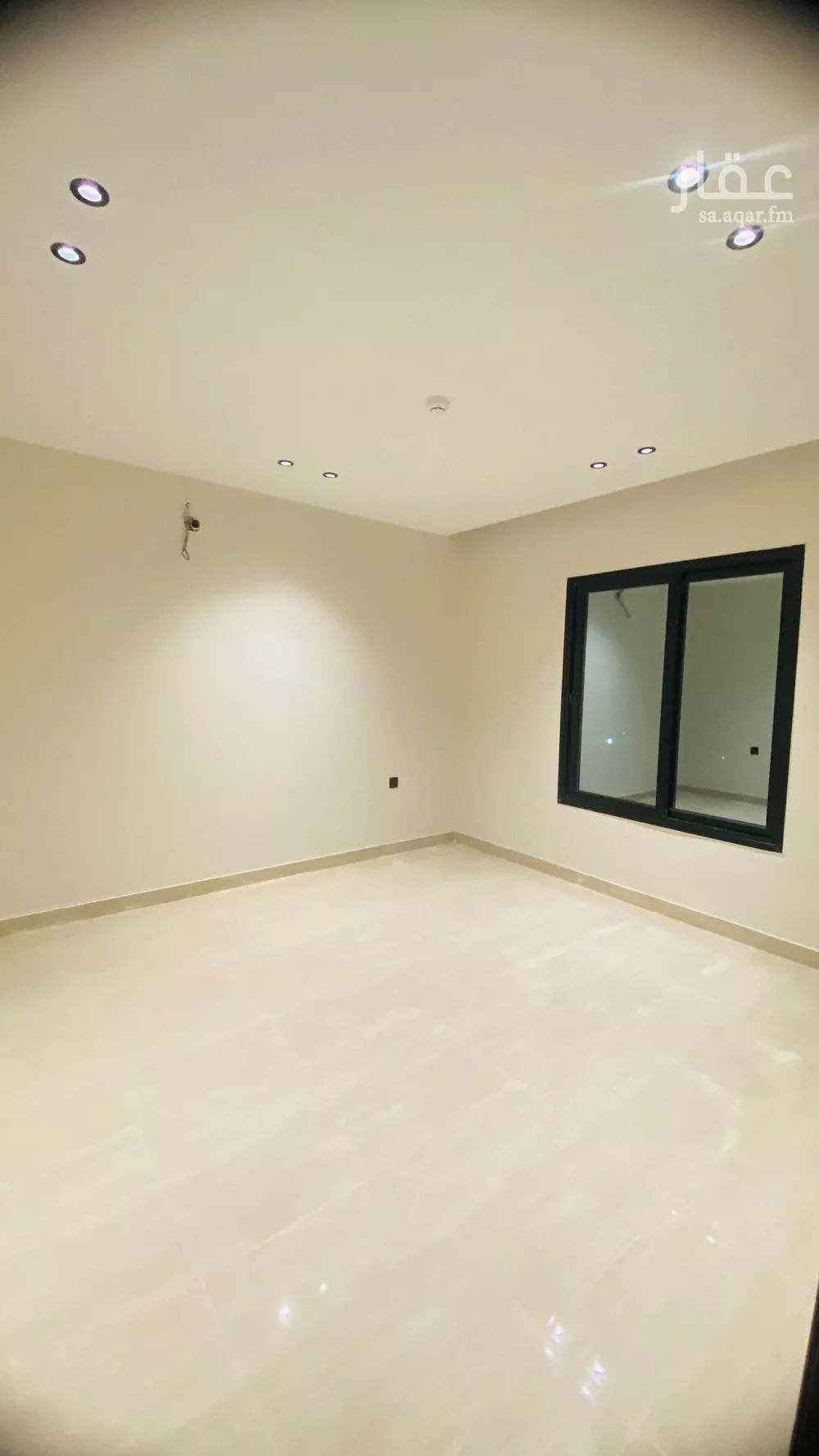 3 bedroom apartment in Al Hamra, Eastern Province 8