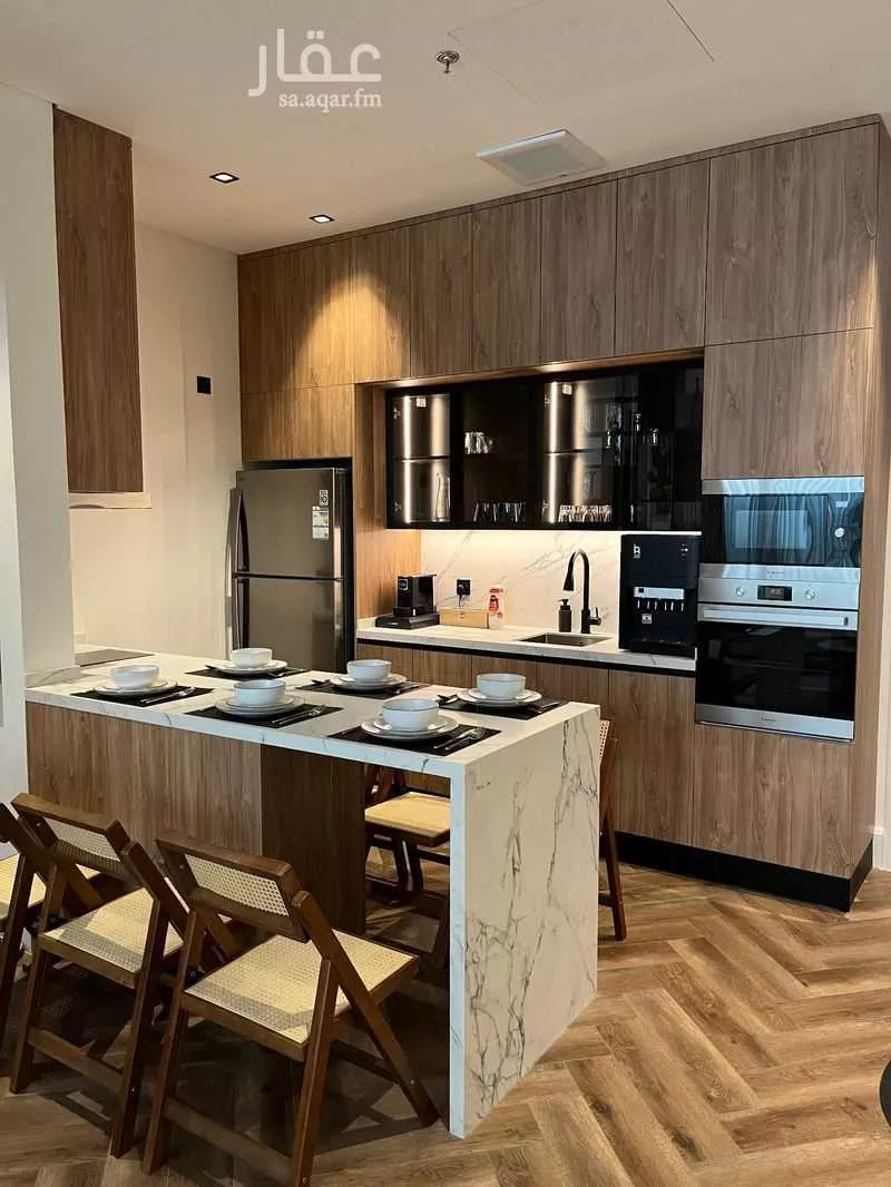 شقة 3 غرف في المغرزات 5