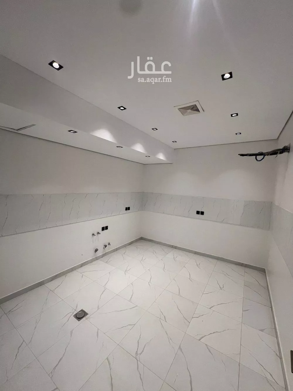 9 bedroom villa in Al Sakb 1