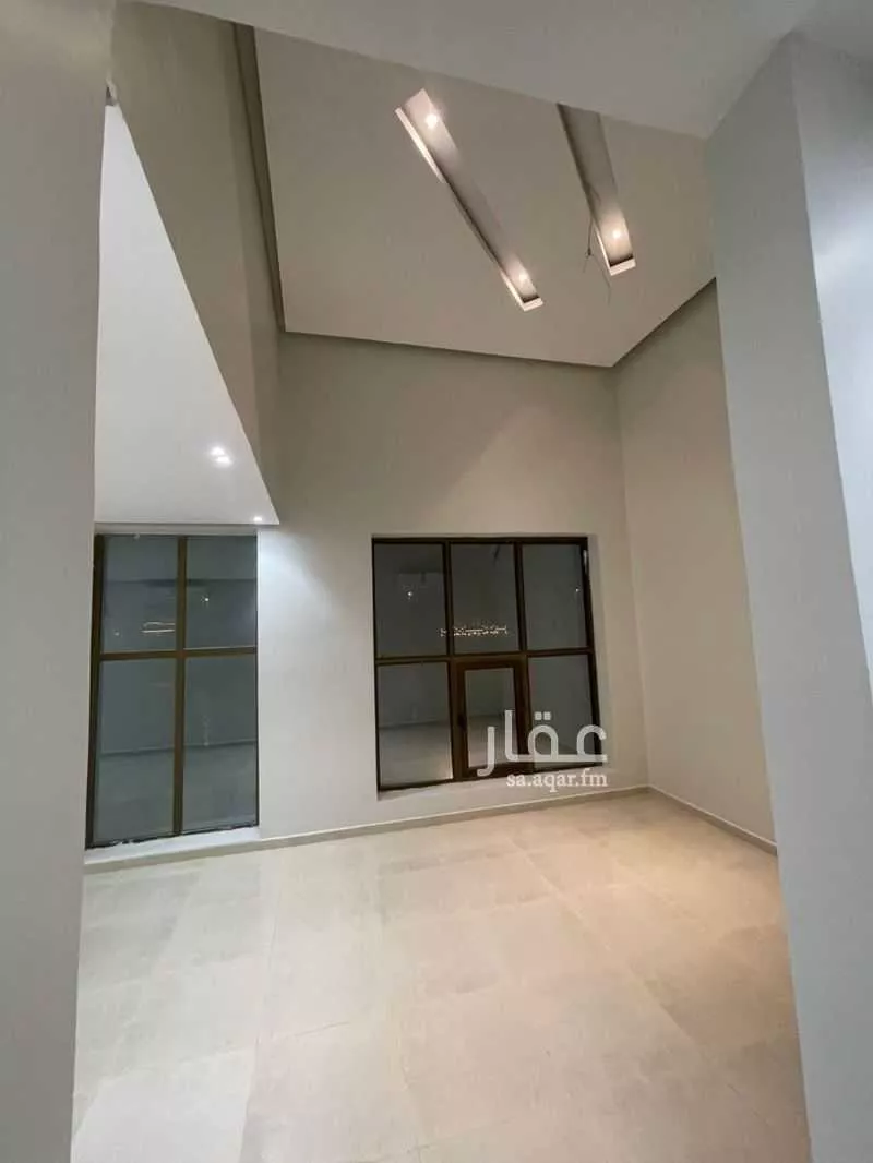 فيلا 7 غرف في البحيرة 1