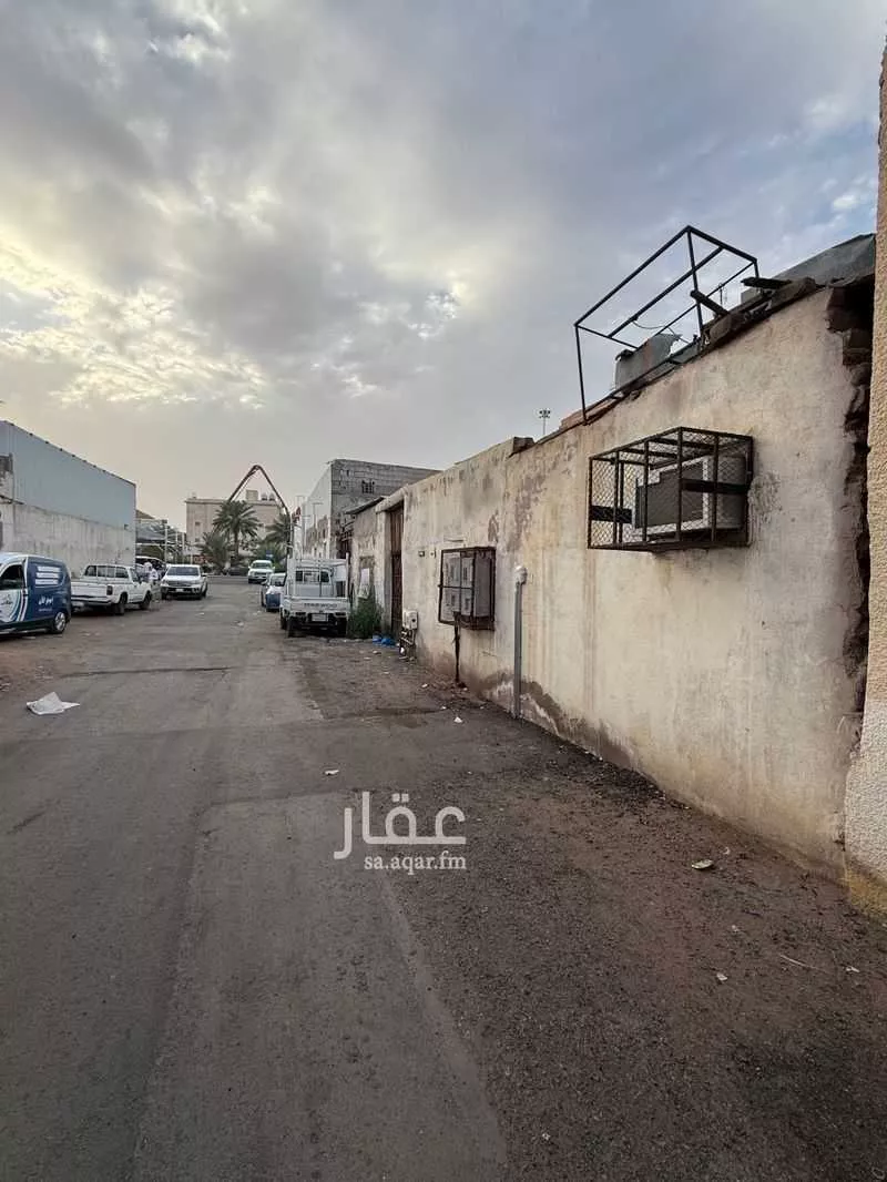 8 bedroom floor in Al Baraka 2