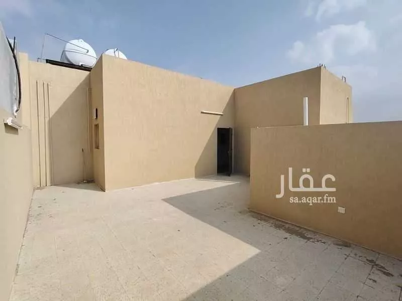 عمارة 400 م² في الملك فهد 4