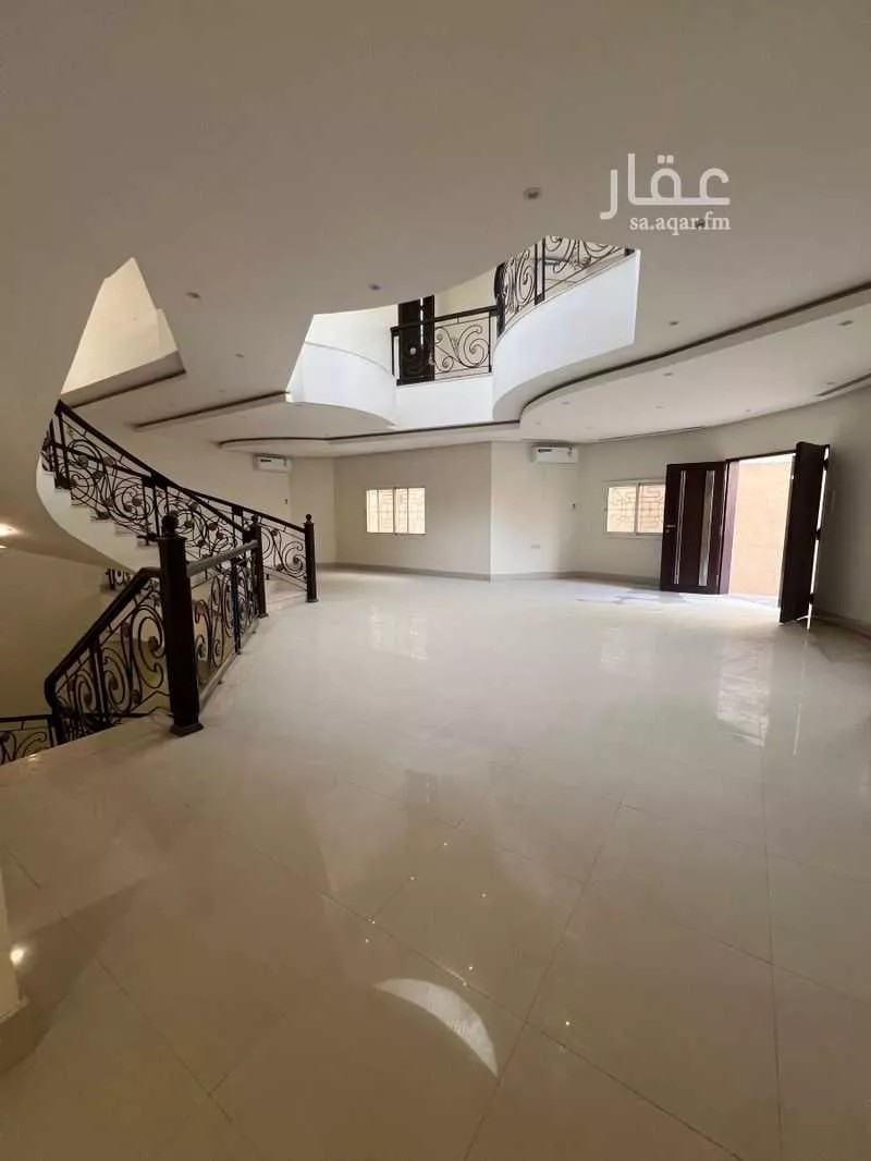 7 bedroom villa in Qurtubah, Riyadh 11