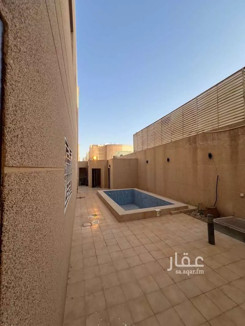 7 bedroom villa in Qurtubah, Riyadh 16