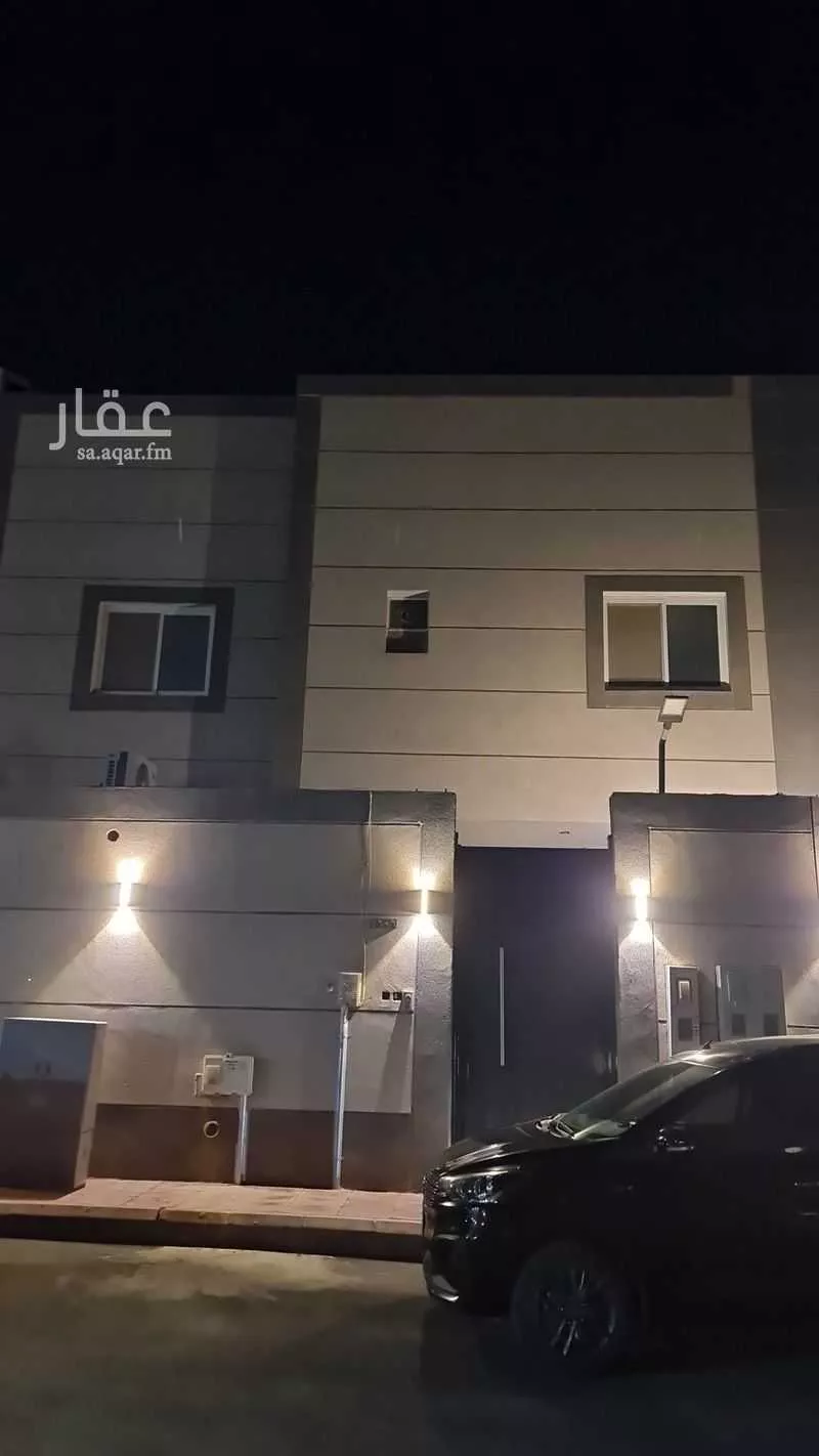 375 sqm building in Dhahrat Laban
