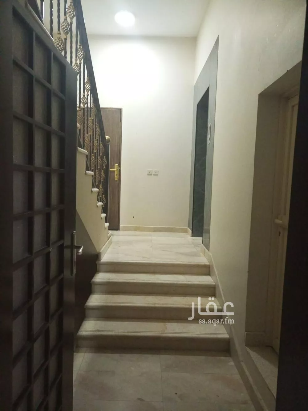 شقة 4 غرف في الملقا 3