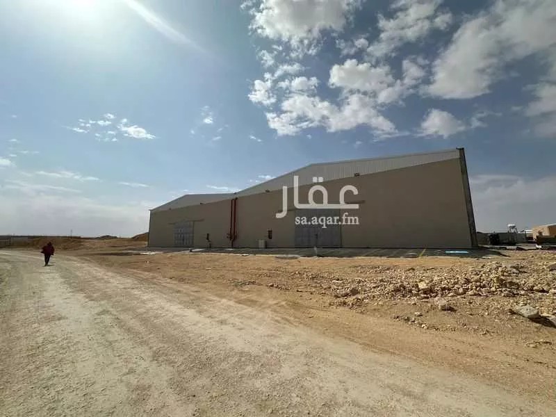 مستودع 750 م² في الرياض 3
