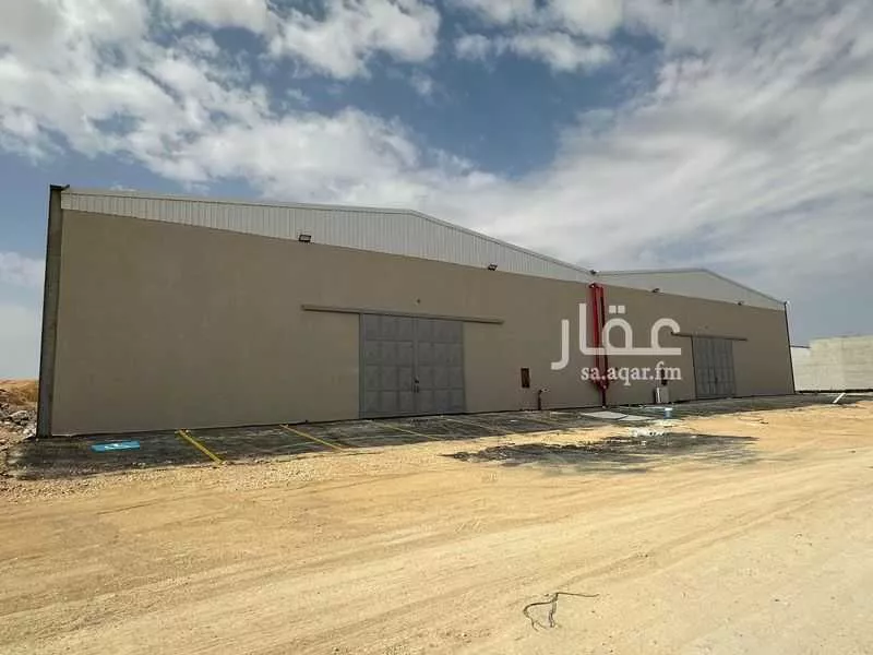 مستودع 750 م² في الرياض 3
