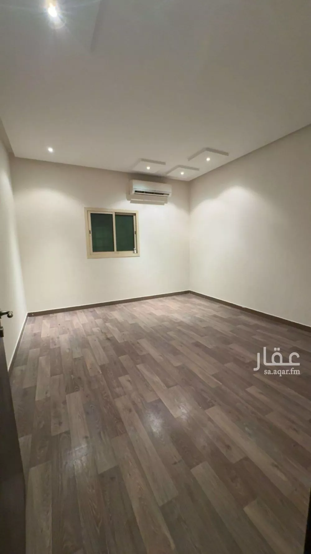 شقة 4 غرف في الياسمين 4