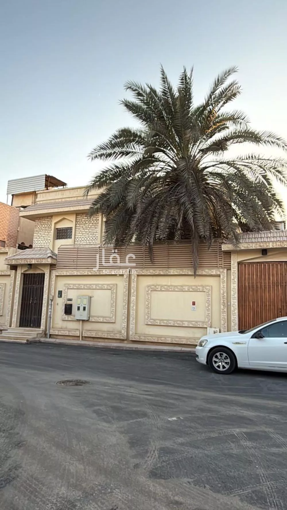 5 bedroom villa in Al Zahrah 2