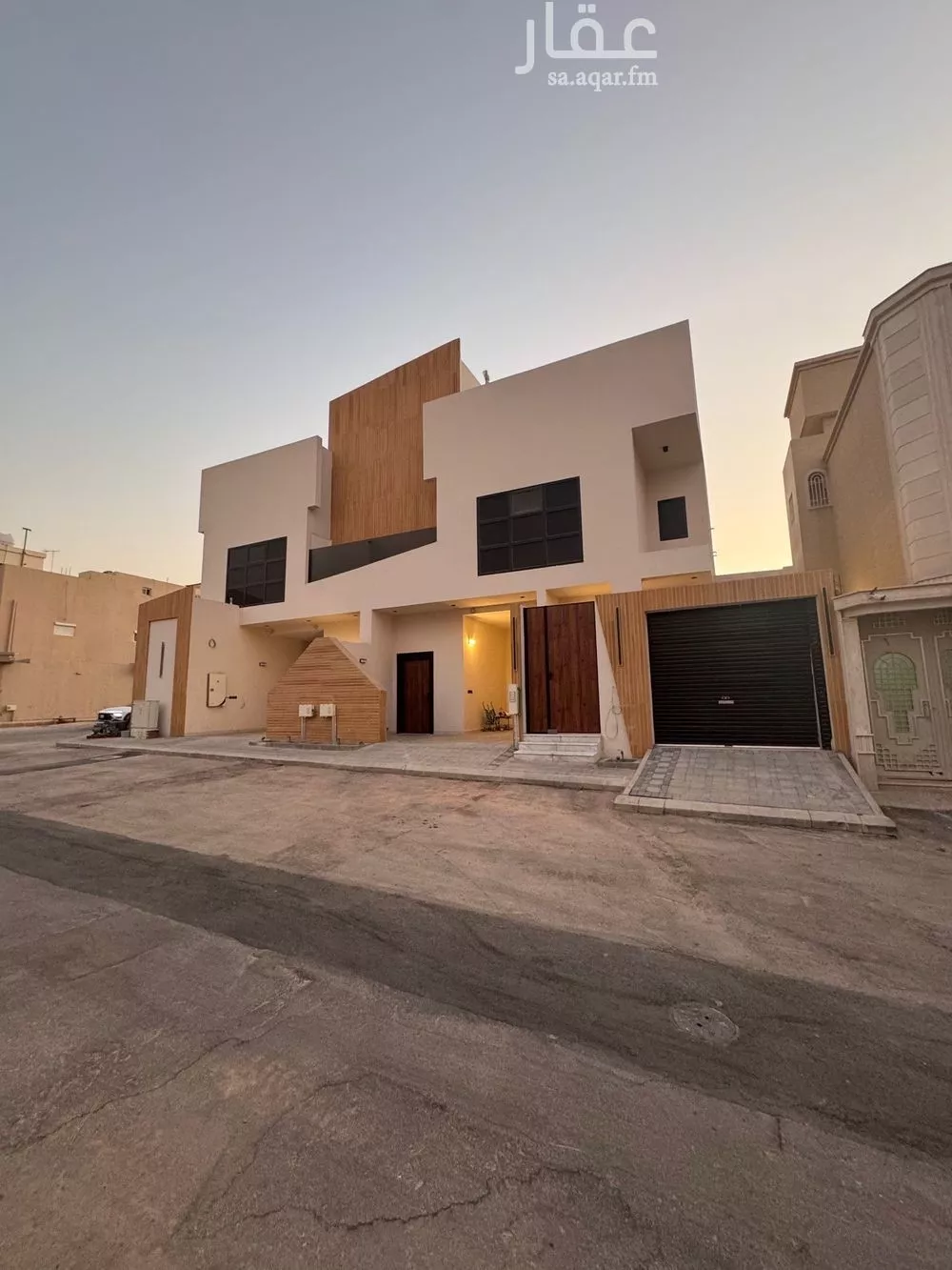 شقة 4 غرف في العريجاء الوسطى 1