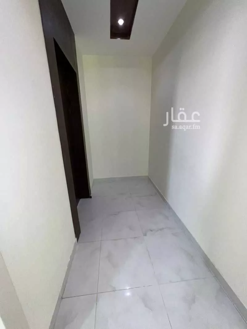 شقة 5 غرف في الشفا 4