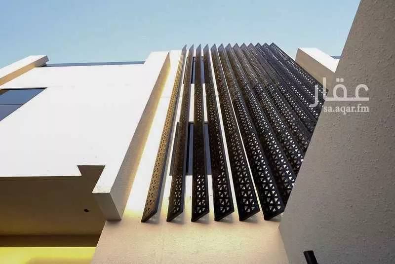 شقة 4 غرف في الرمال 2