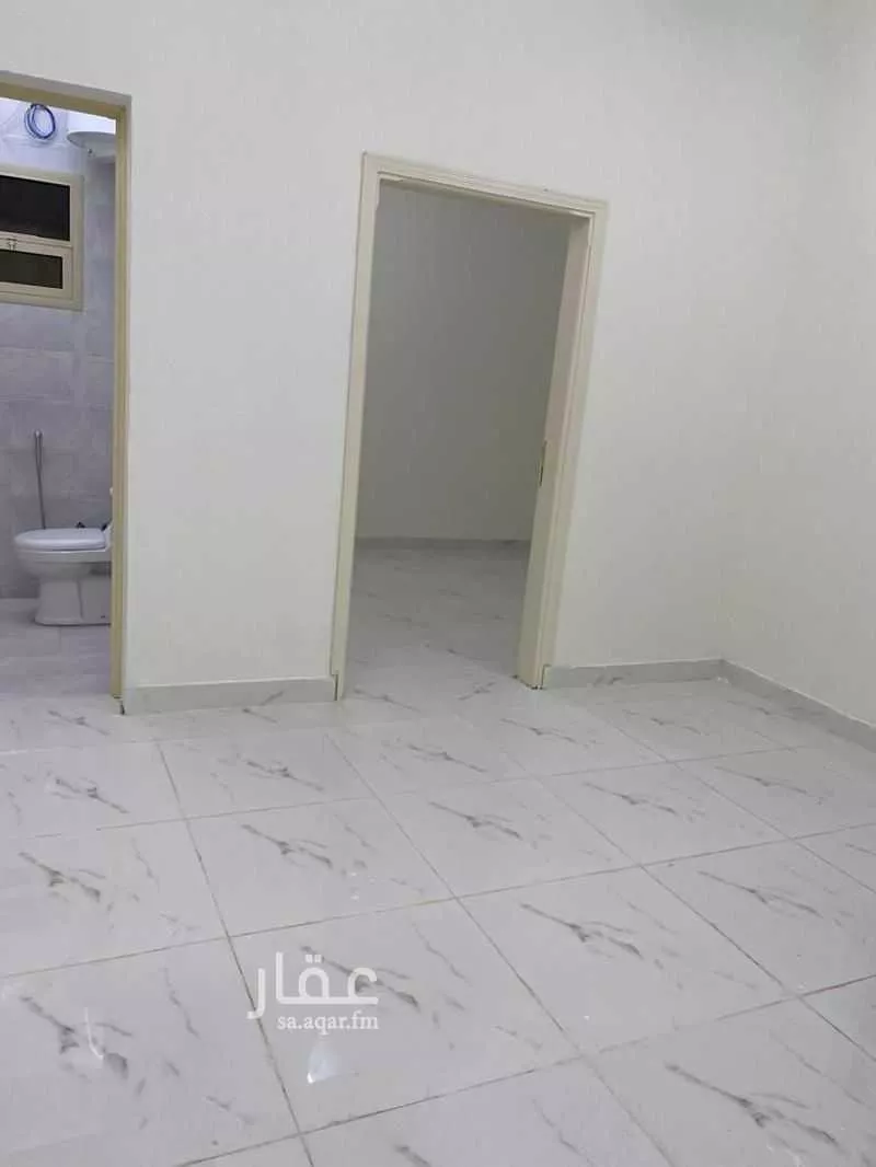 18 bedroom building in Umm Al Hamam Al Sharqi, Riyadh 11