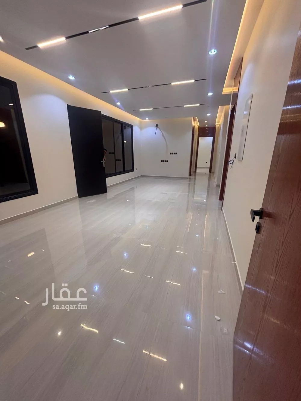 دور 4 غرف في السعادة 4