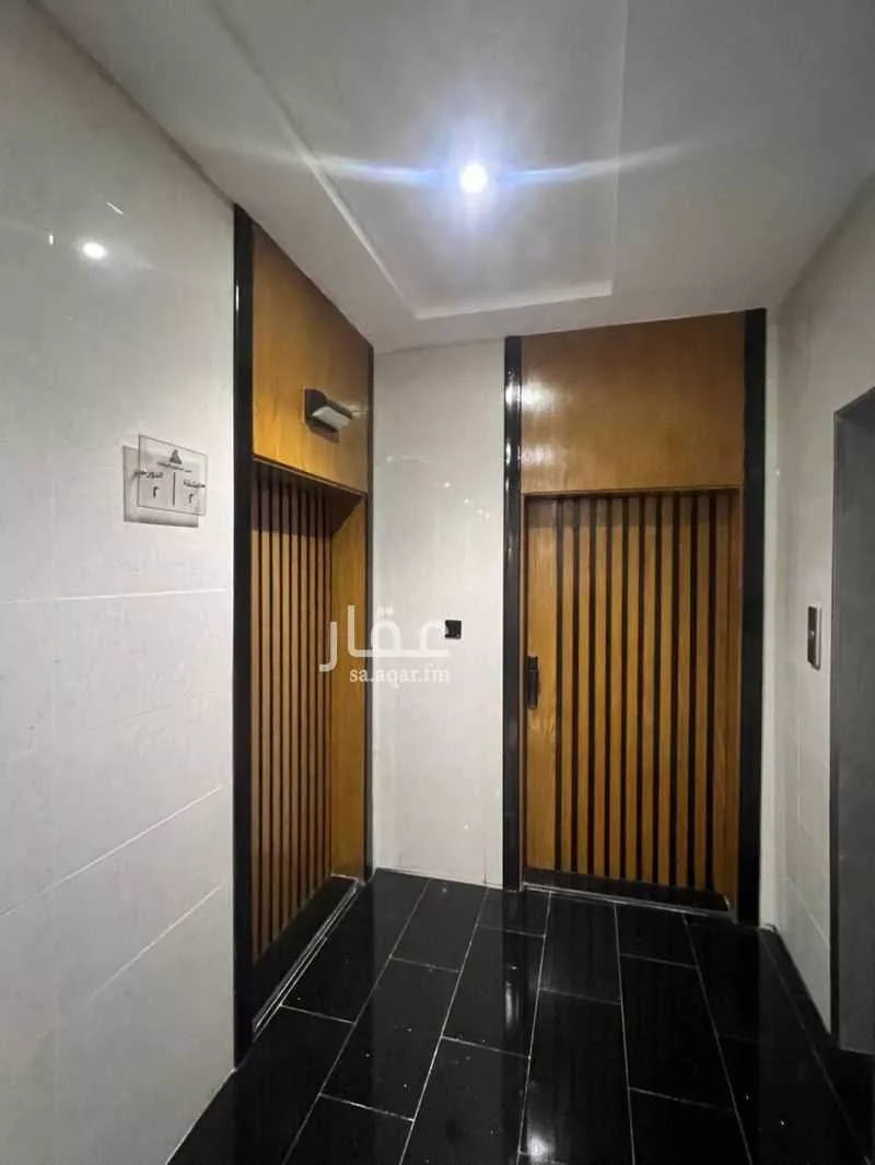 شقة 4 غرف في الريان 1