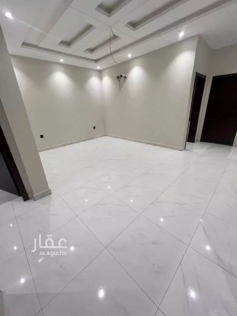 شقة 4 غرف في الريان 3