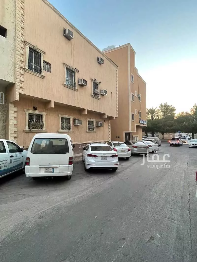 191 sqm building in Thalim 2