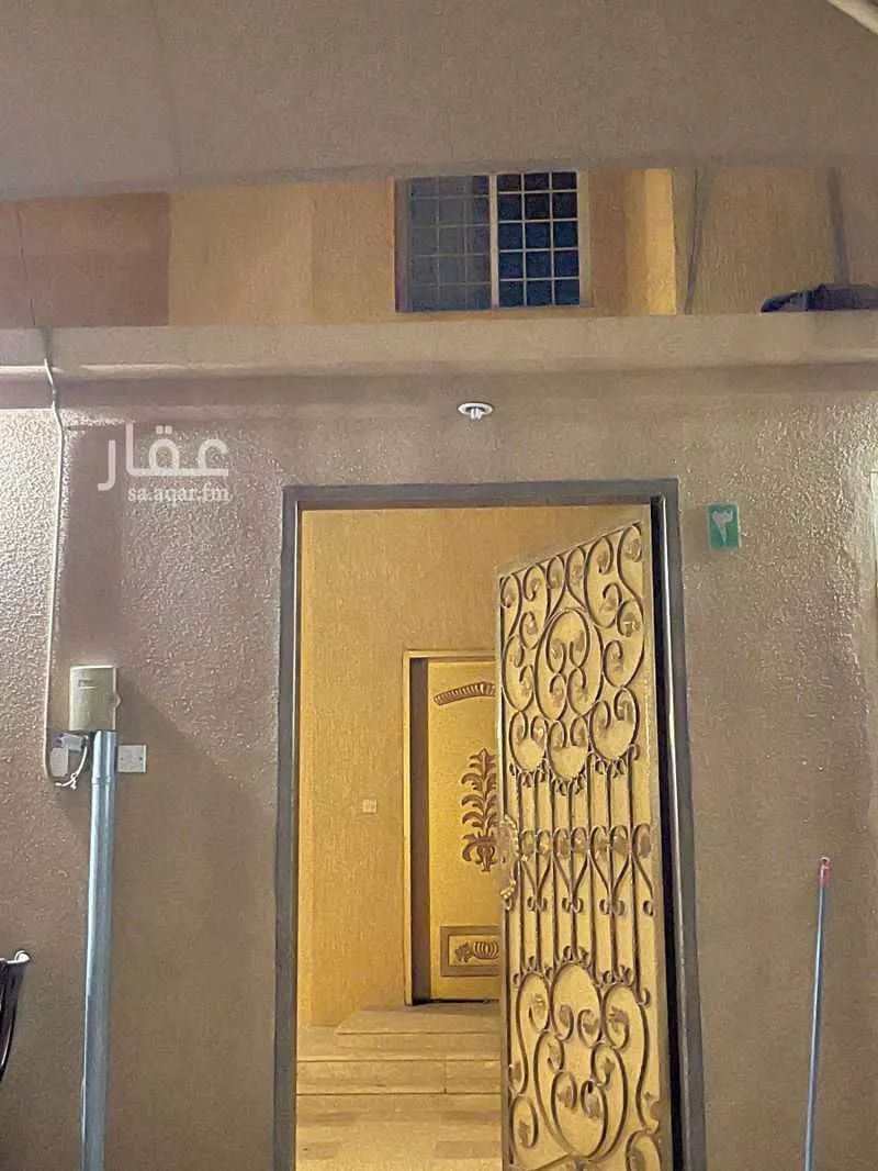 4 bedroom villa in Al Khuzama, Riyadh 7