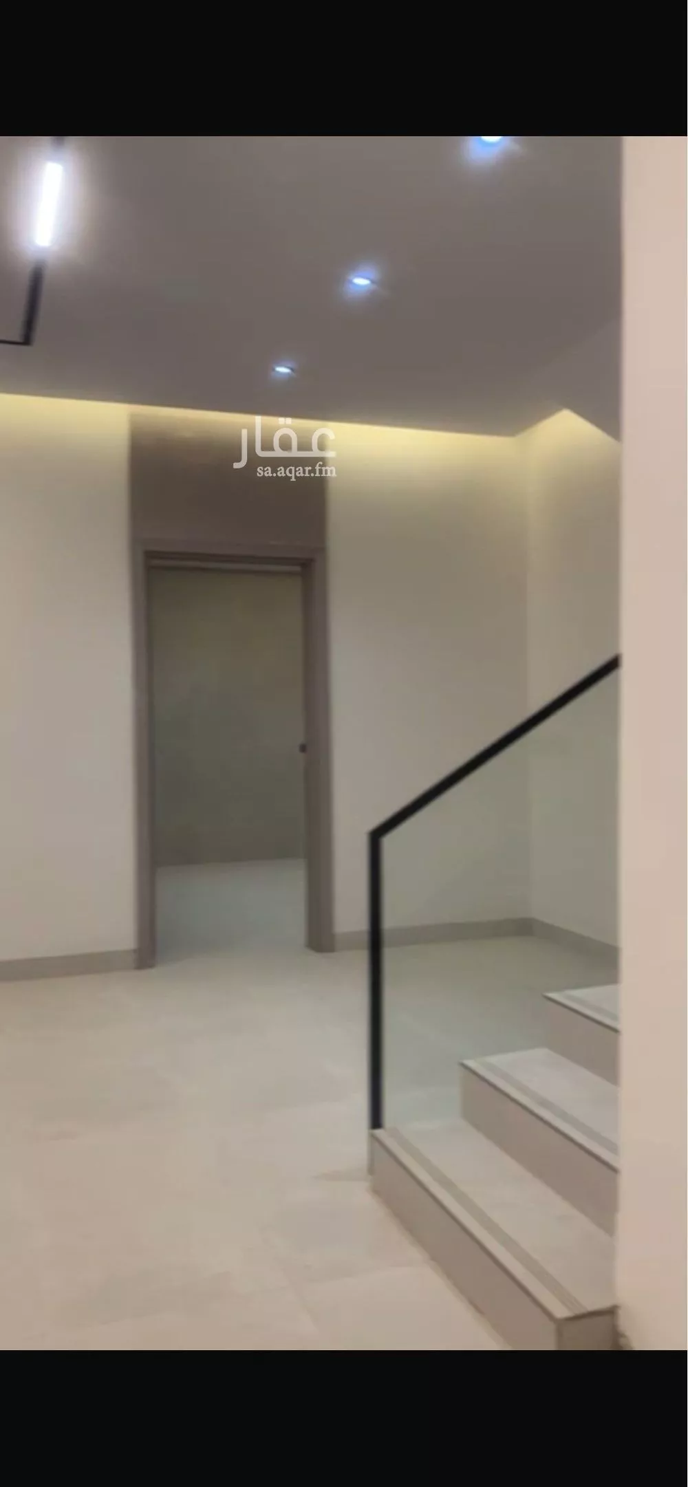 فيلا 4 غرف في الجنادرية 3