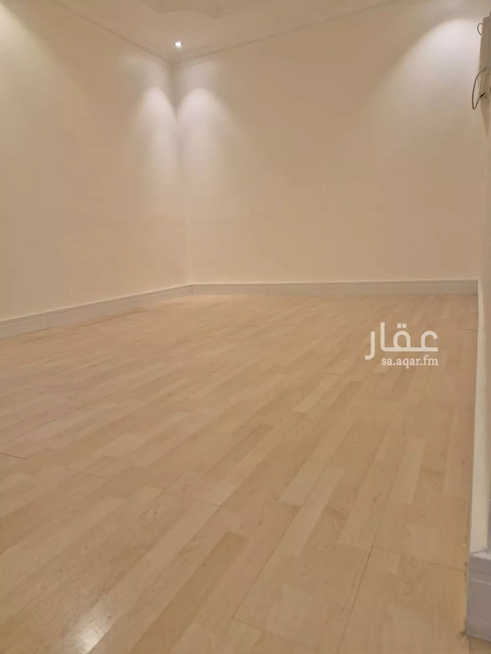 4 bedroom apartment in Al Murooj, Riyadh 5