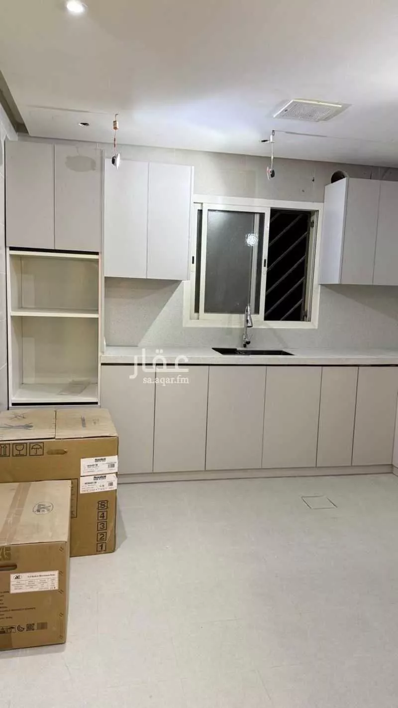 5 bedroom floor in Al Yasmin 5