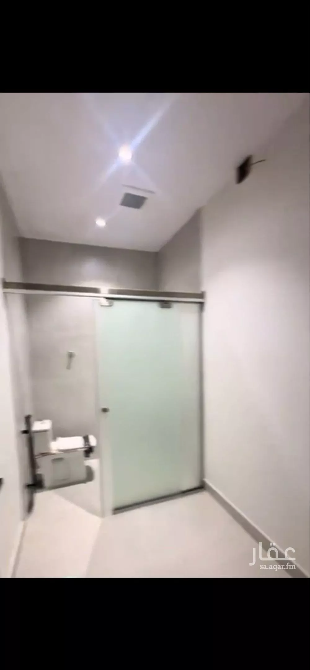 فيلا 6 غرف في الجنادرية 1