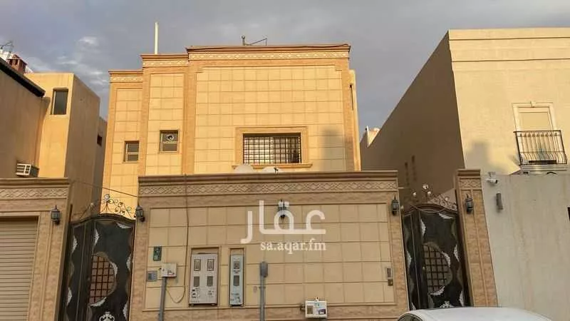 فيلا 9 غرف في الياسمين 2