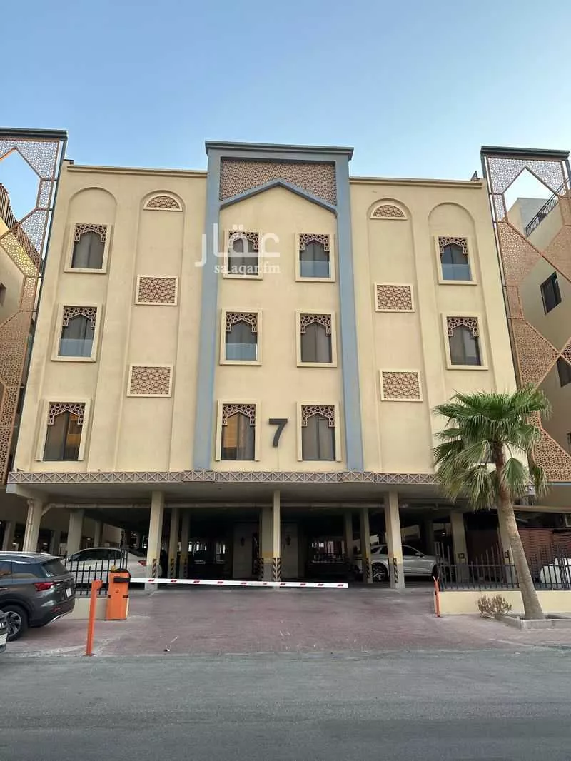 شقة 3 غرف في القصور 4