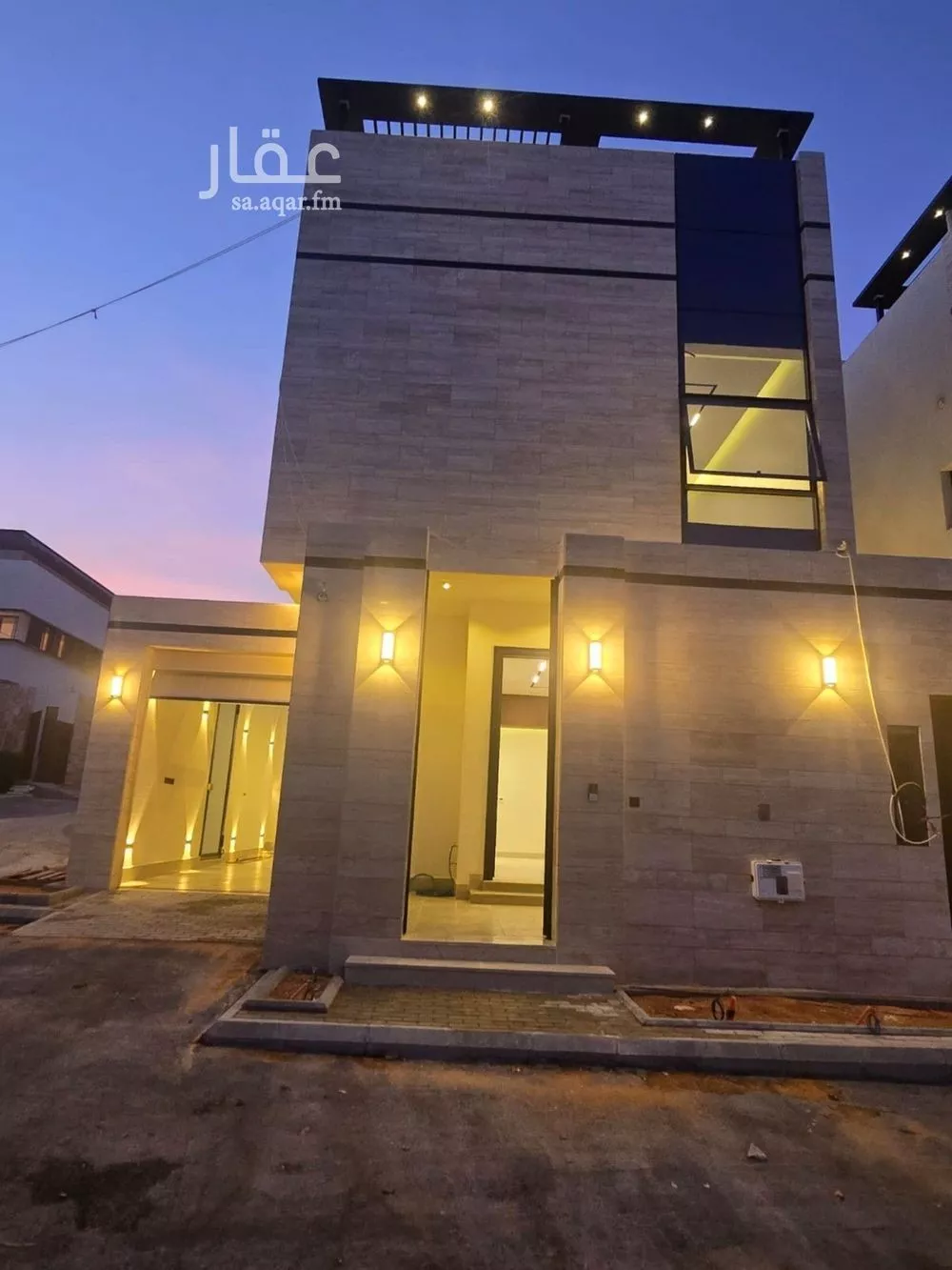 فيلا 5 غرف في النرجس 2