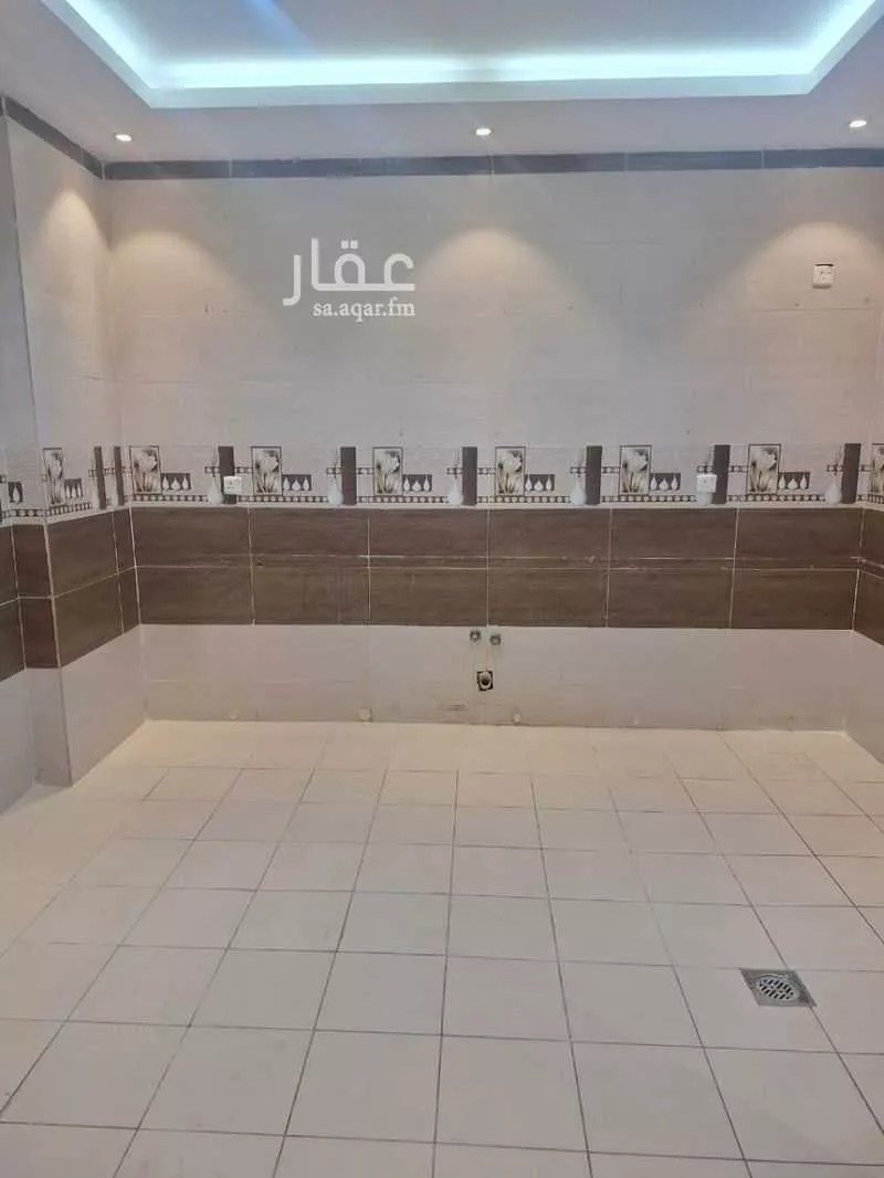4 bedroom apartment in Bani Malik, Jeddah 6