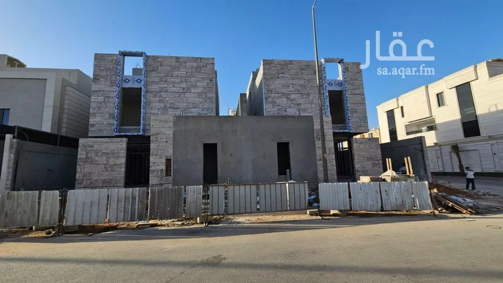 فيلا 5 غرف في الملك فيصل 1