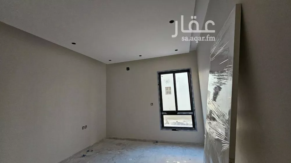 3 bedroom floor in Al Khaleej 3