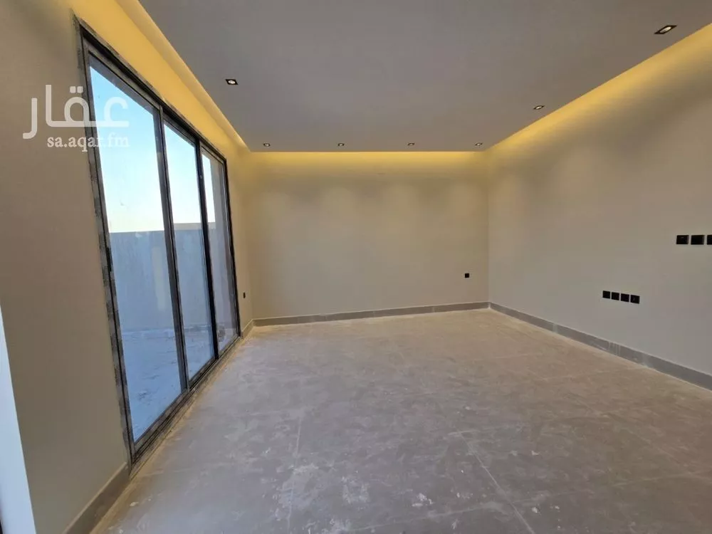 4 bedroom villa in Al Khaleej 3