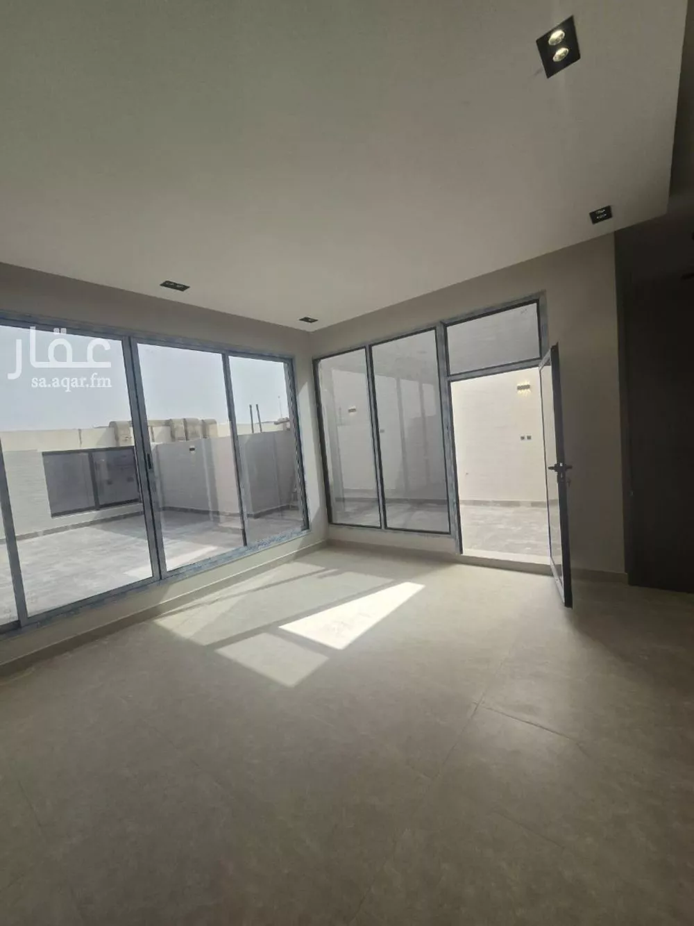 فيلا 5 غرف في اليرموك 2