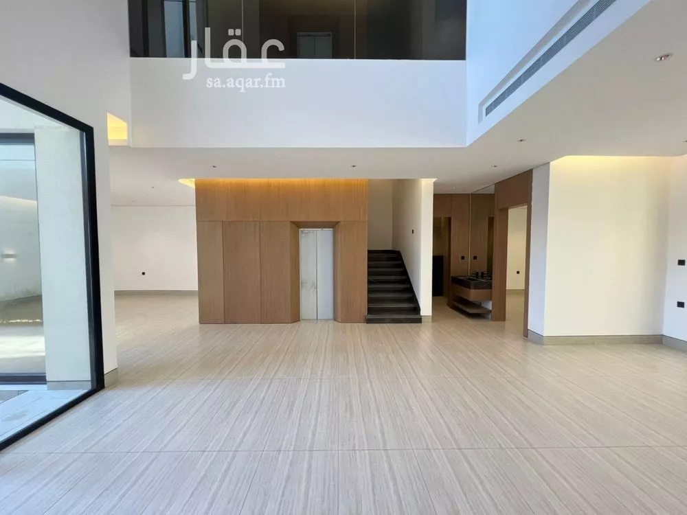 5 bedroom villa in Al Narjis 2