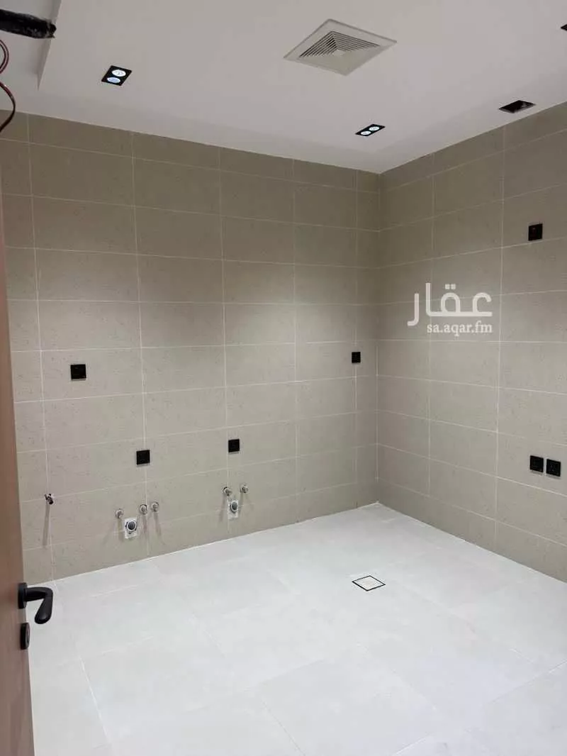 شقة 3 غرف في النزهة 5