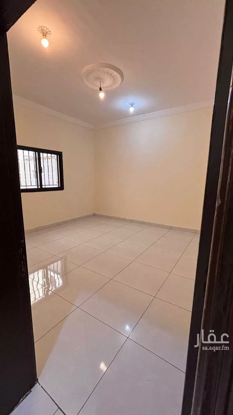 4 bedroom building in Al Safa, Jeddah 8