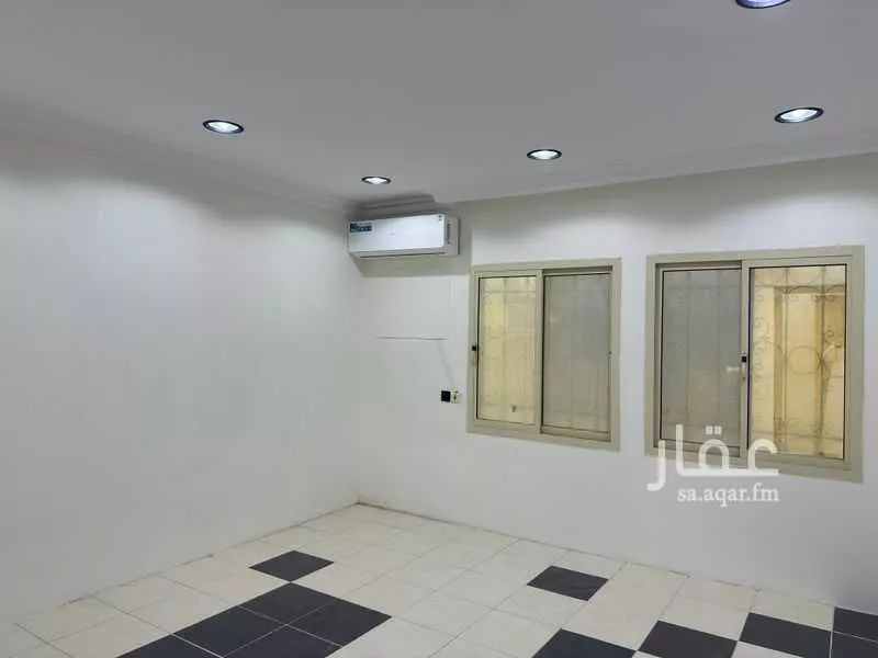 2 bedroom apartment in Al Tubayshi, Eastern Province 4