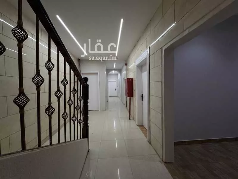 عقار 21 غرف في العزيزية، الرياض 3