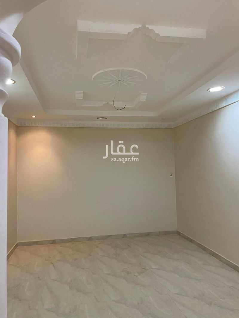 4 bedroom villa in Ishbiliyah, Riyadh 12