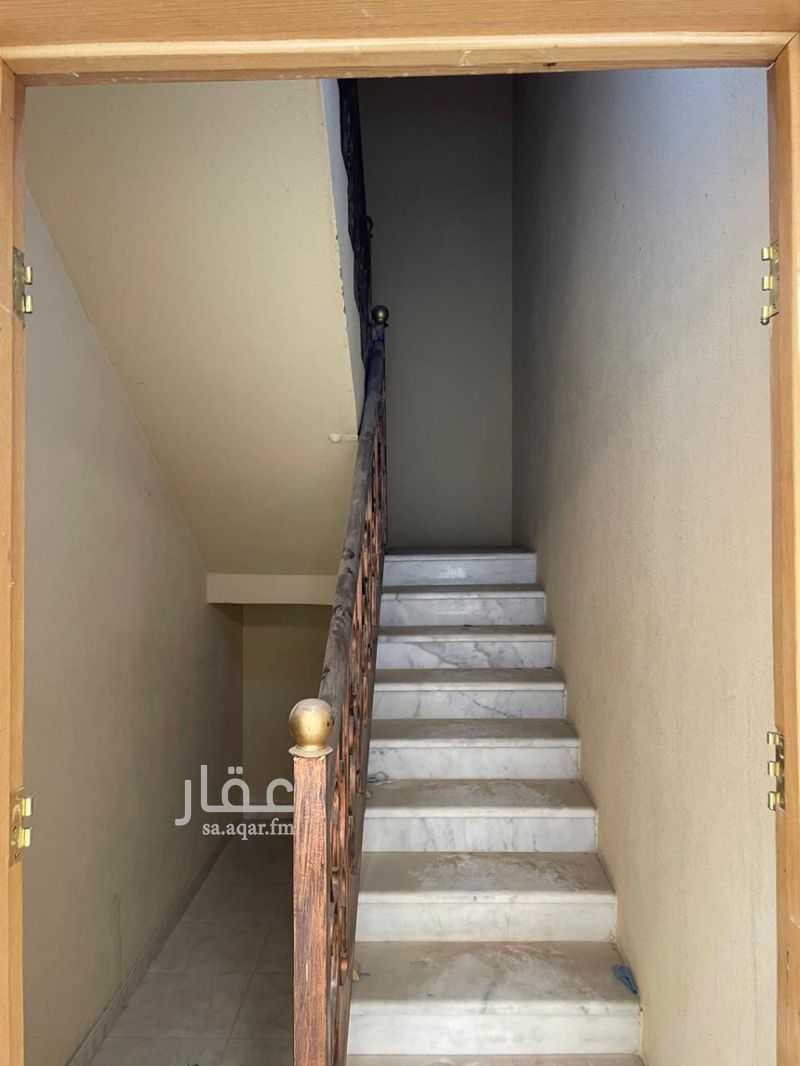 4 bedroom villa in Ishbiliyah, Riyadh 22