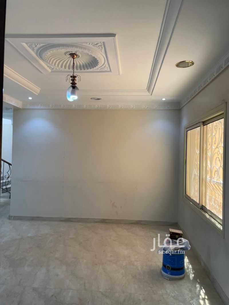 4 bedroom villa in Ishbiliyah, Riyadh 14